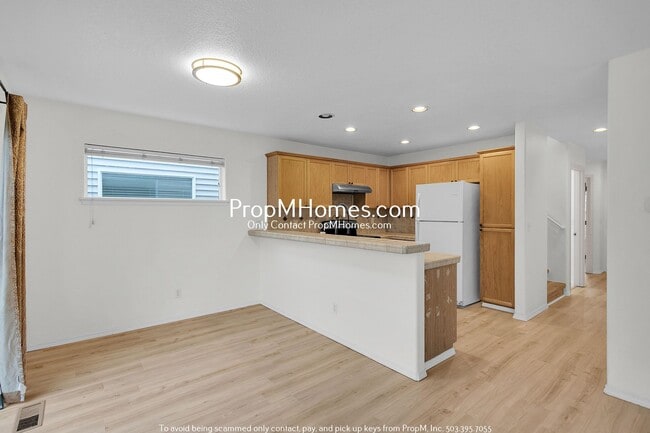 Building Photo - Stunning Bethany Village Charmer with Updates!