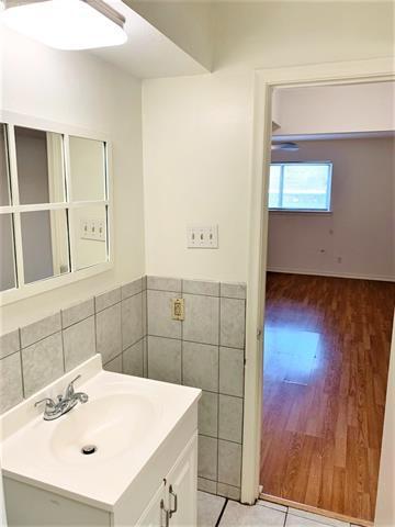 Building Photo - 3910 Bucknell Dr