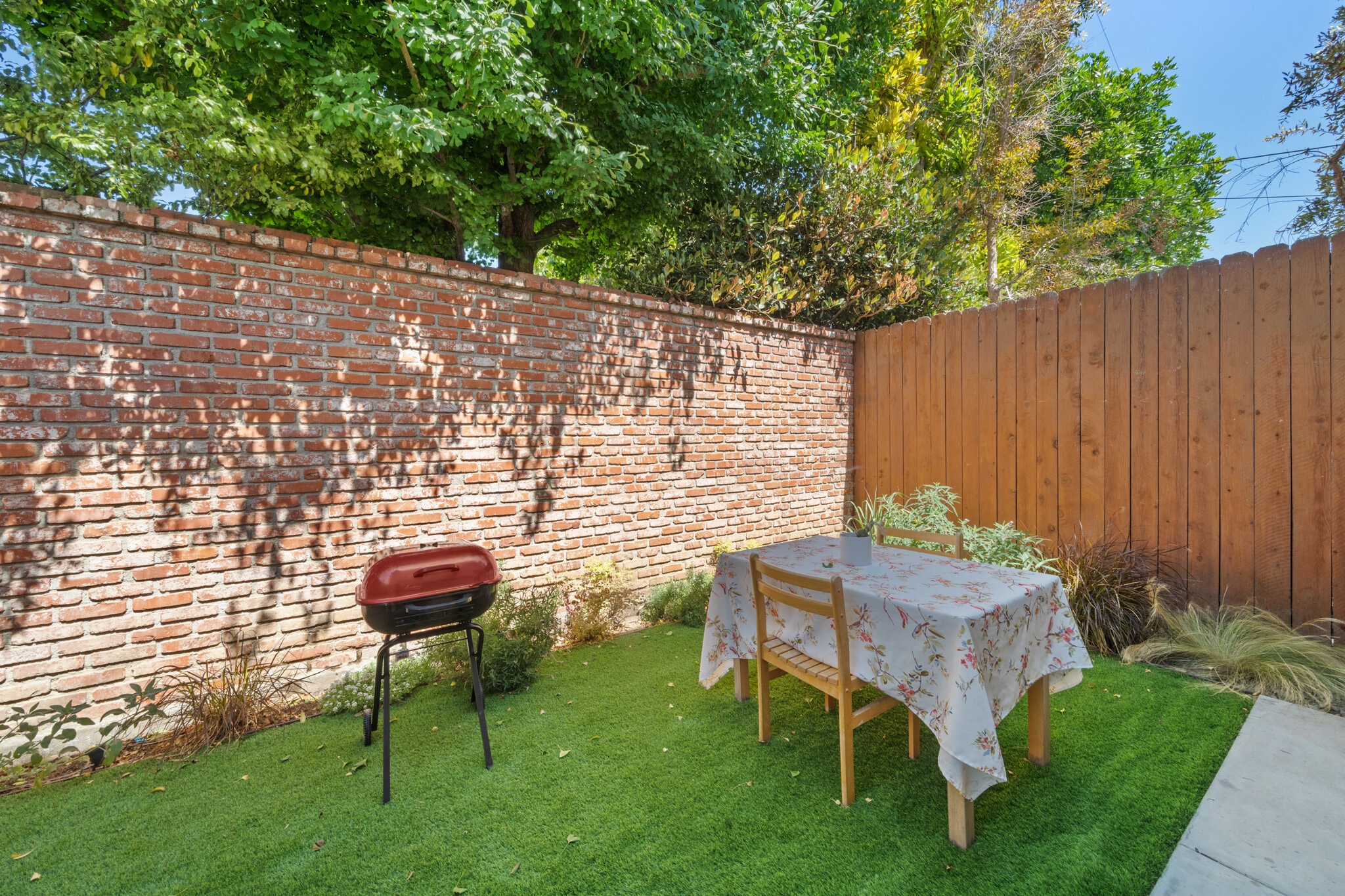 Building Photo - 11361 Tenino Ave