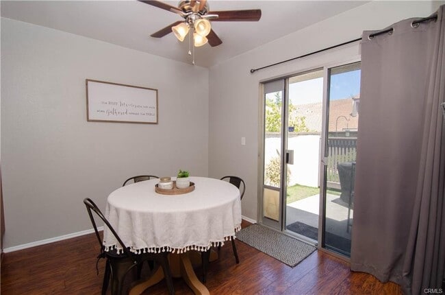 Building Photo - 24717 Sand Wedge Ln