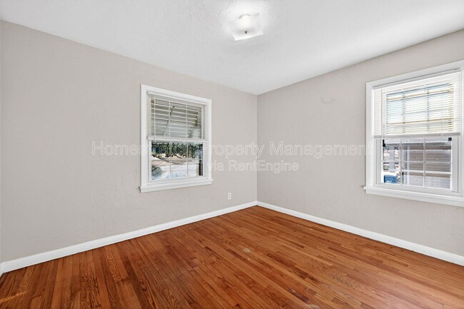 Building Photo - 6029 Evergreen Blvd