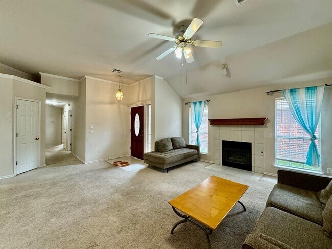 Building Photo - 1300 NW 138th St