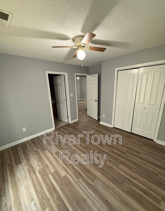 Building Photo - 4669 Raleigh Lagrange Rd