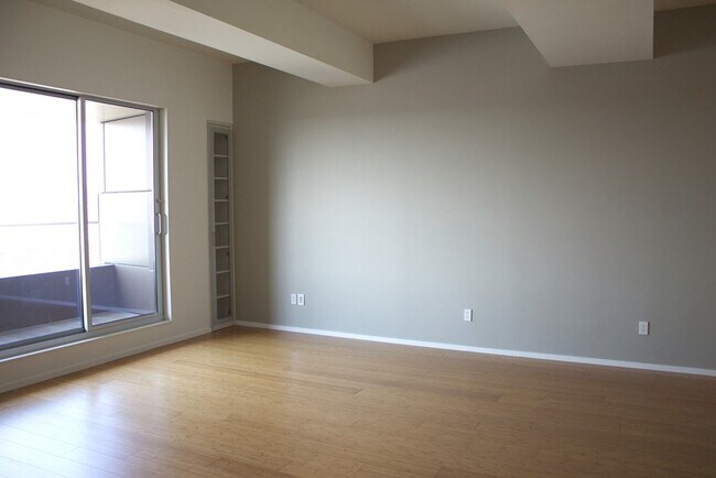 Building Photo - 141 Dorchester Ave