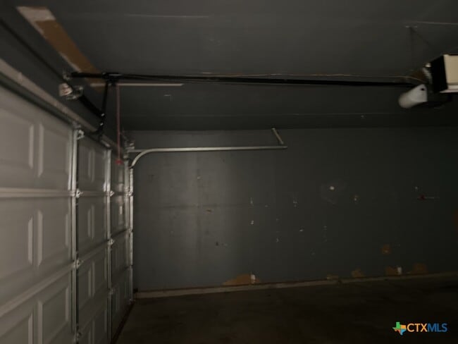 Building Photo - 2607 Schulze Dr