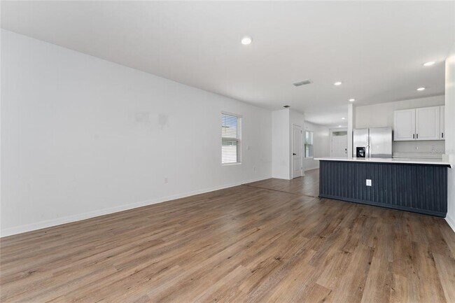 Building Photo - 1982 King Ranch St