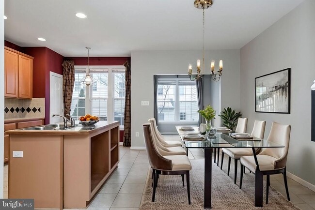 Building Photo - 11545 Cavalier Landing Ct