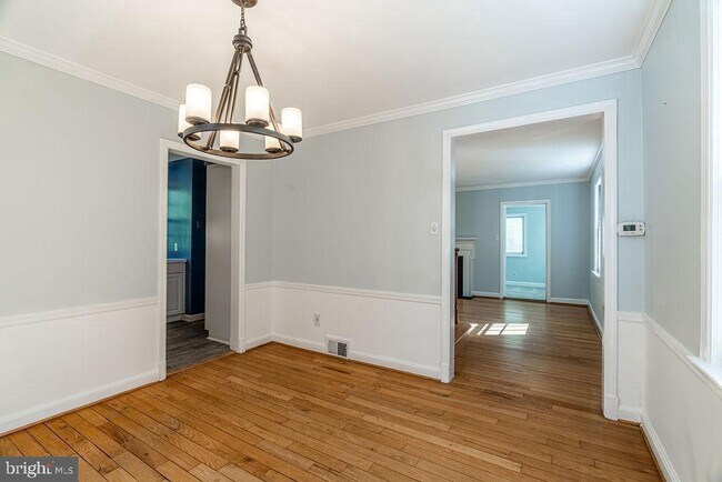 Building Photo - 4505 Conifer Ln