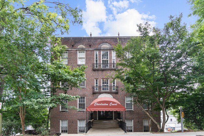 Building Photo - Charleston Court