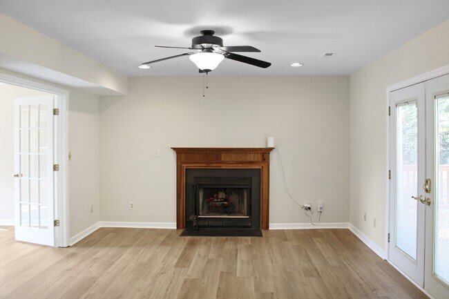 Building Photo - 1638 Brightfield Pl
