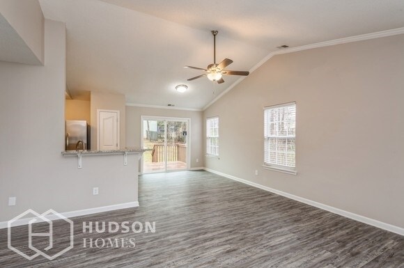 Building Photo - NOW AVAILABLE! - 11205 Amber Glen Dr, Char...