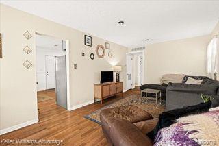 Building Photo - 5659 Lathers St