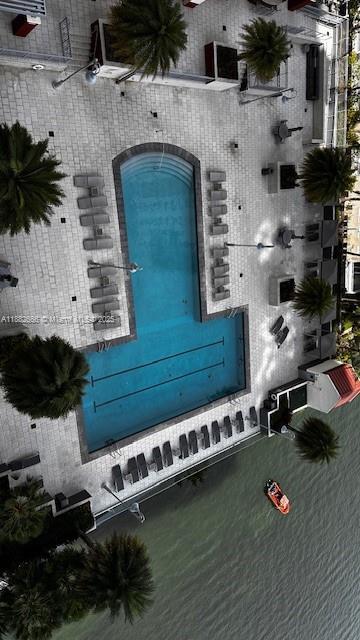 Building Photo - 1155 Brickell Bay Dr