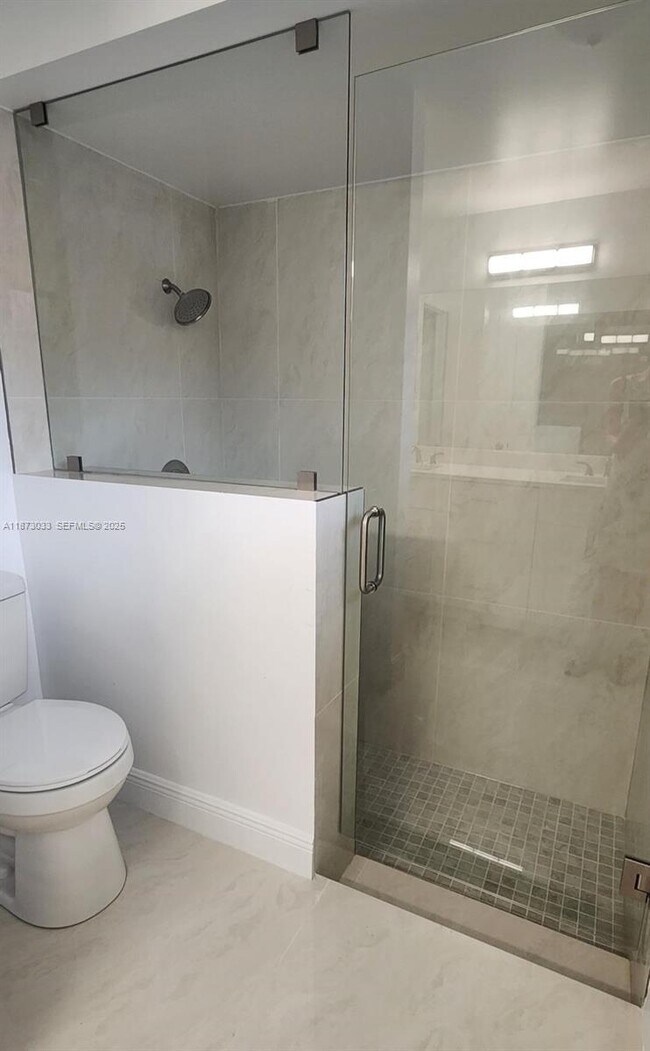 Building Photo - 10789 NW 9th Ct