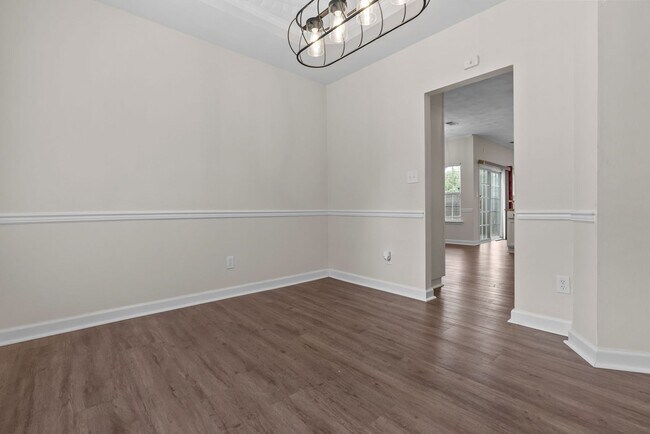 Building Photo - Beautiful 2-Bedroom, 2.5-Bath condo for Rent in Virginia Beach