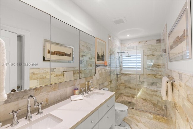 Building Photo - 600 San Lorenzo Ave