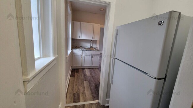Building Photo - 3A  Clement St