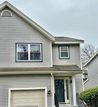 Building Photo - 112 Weatherstone Dr