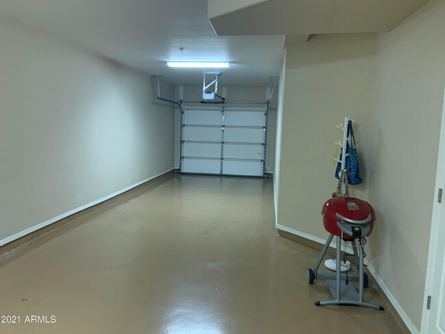 Building Photo - 14575 W Mountain View Blvd