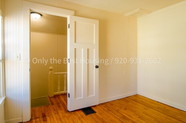 Building Photo - 728 Franklin St