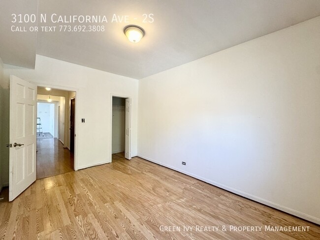 Building Photo - 3100 N California Ave