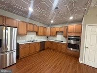 Building Photo - 222 N Liberty St