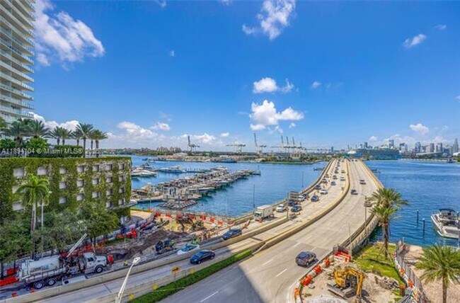 Building Photo - 500 Alton Rd