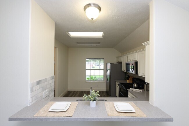 Building Photo - 5313 Caprock Dr