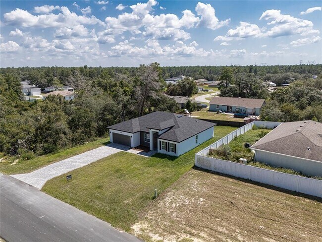 Building Photo - 4240 SW 169th Ln Rd