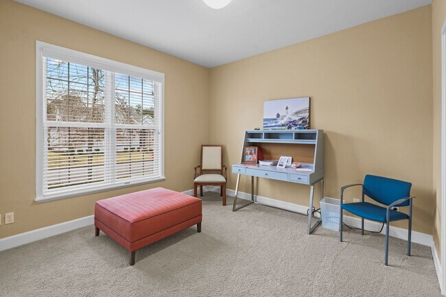 Building Photo - A Sunlit Custom Yellow Cottage in Greystone - Where Comfort Lives!