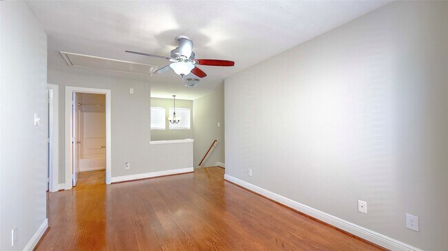 Building Photo - 9923 Farrell Dr