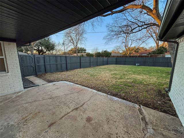 Building Photo - 1605 Glenwick Dr