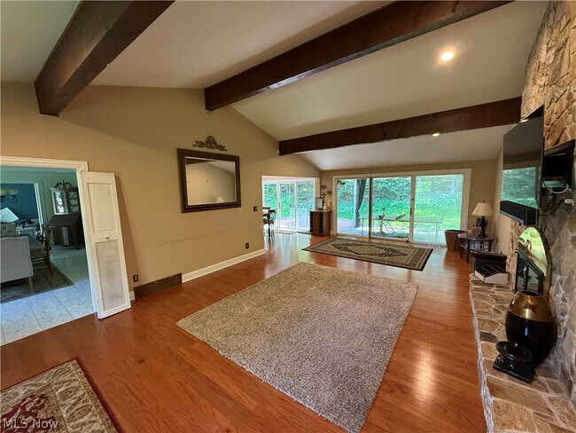 Building Photo - 6803 Cranbrook Dr