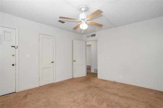 Building Photo - 5832 Locke Ave