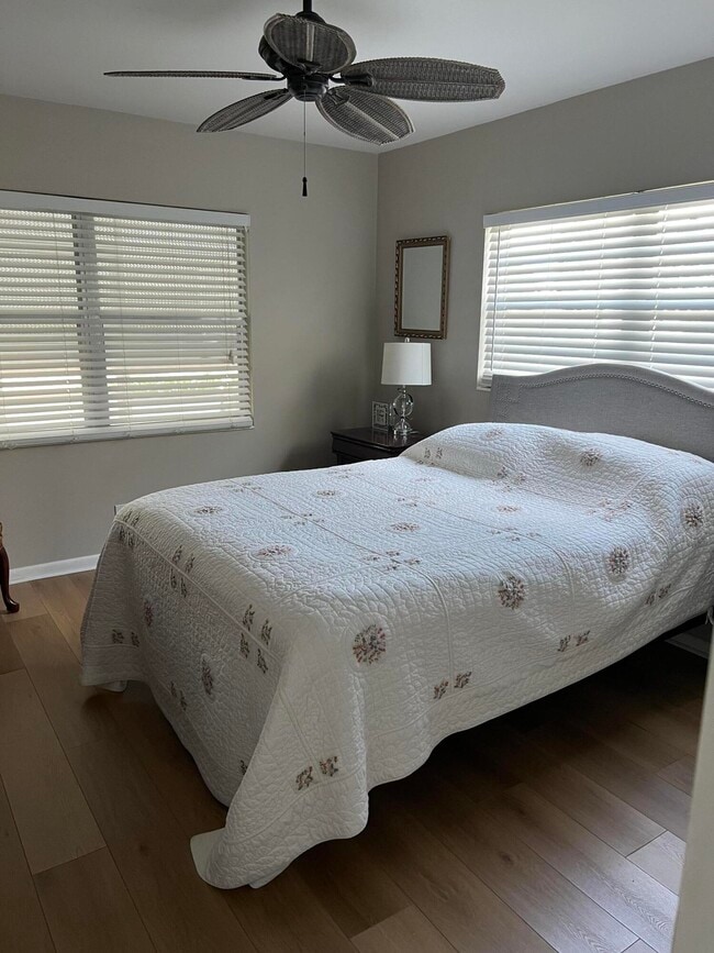 Building Photo - 299 Dorset H