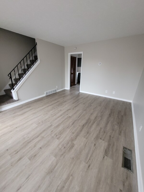 Building Photo - 407 Sheraton Dr NW