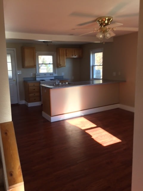 Building Photo - 126 E Vine St