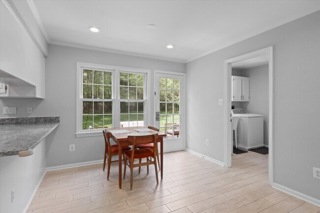 Building Photo - 4203 Maple Tree Ct