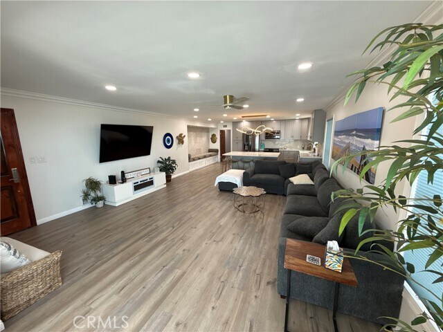 Building Photo - 1174 E Ocean Blvd