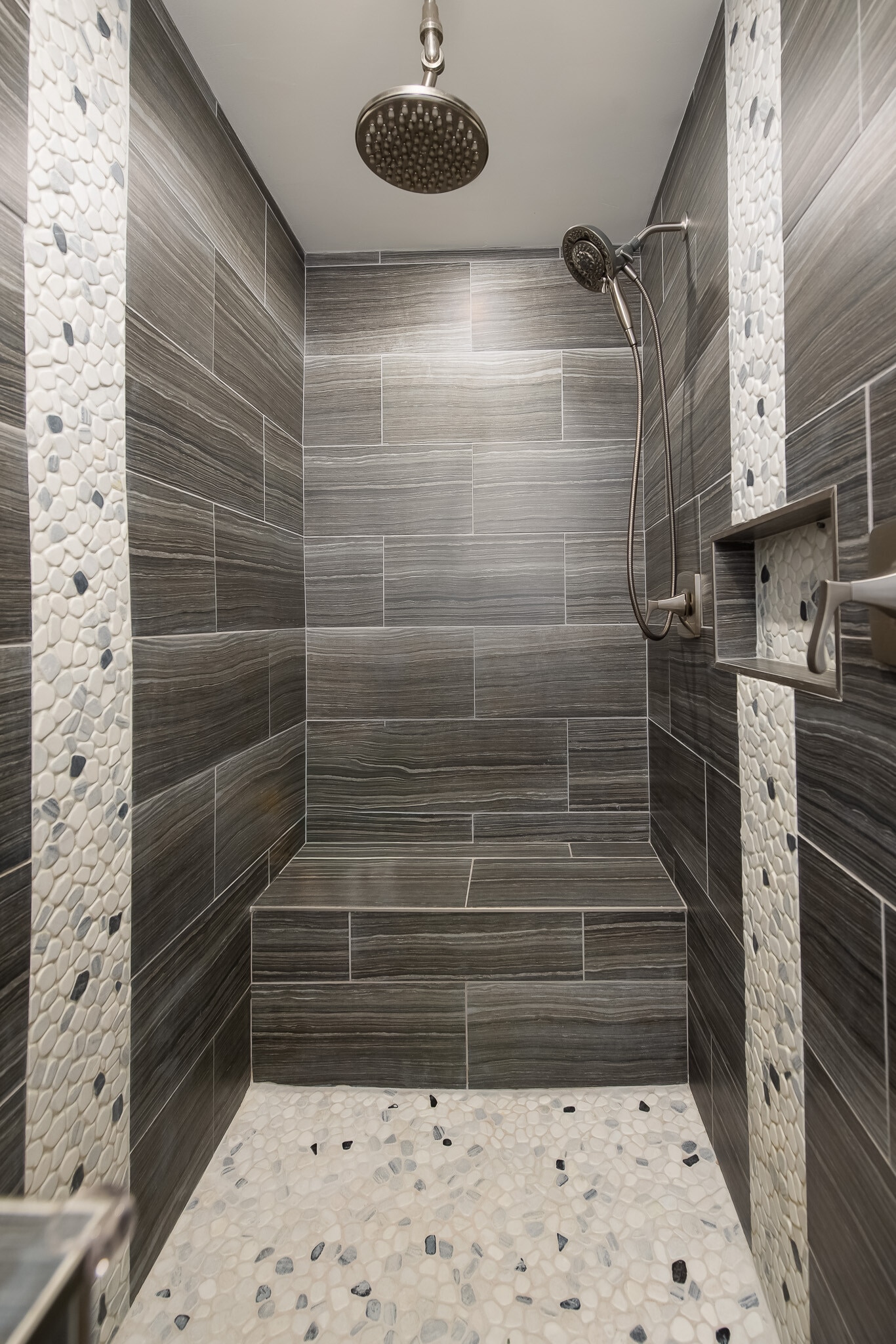 Building Photo - 350 Panorama Blvd