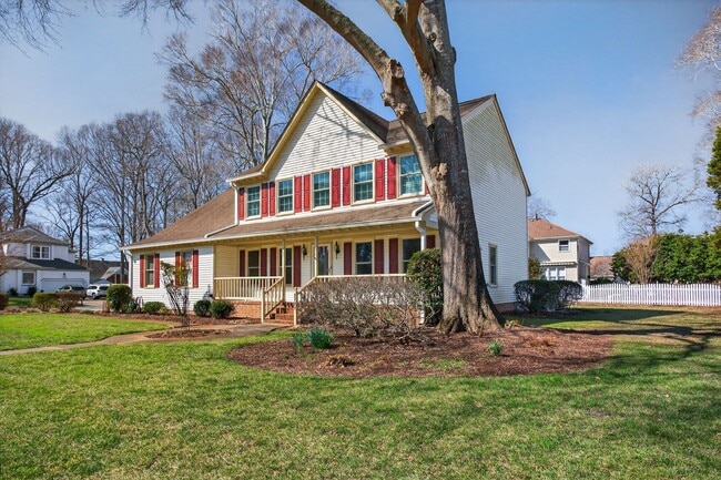 Building Photo - 5 Bed, 2.5 Bath Home in the Heart of Red Mill Farms