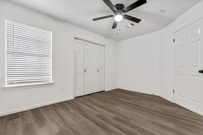 Building Photo - 1502 Mabry Mill Rd