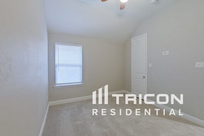 Building Photo - 3612 Tioga Trl