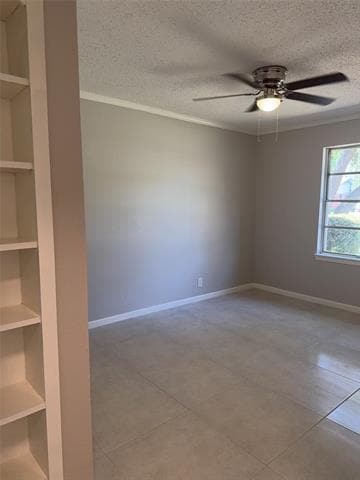 Building Photo - 1229 Evergreen Dr