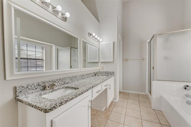 Building Photo - 2410 Brookdale Dr