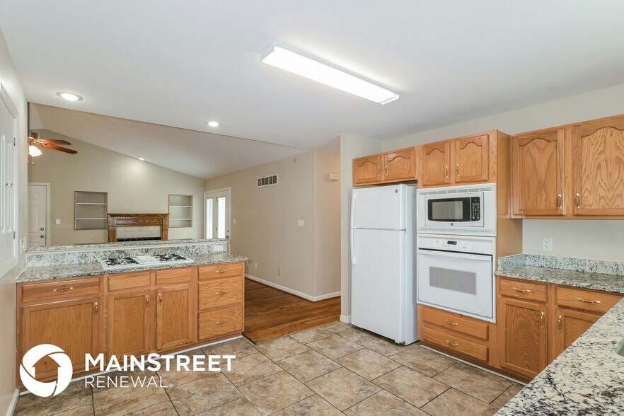 Building Photo - 2993 Aberdeen Dr