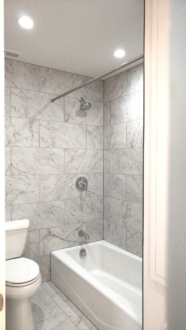 front bathroom #2 - 351 Vallejo St