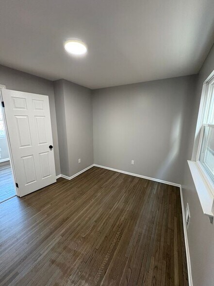 Building Photo - 600 Bergen St