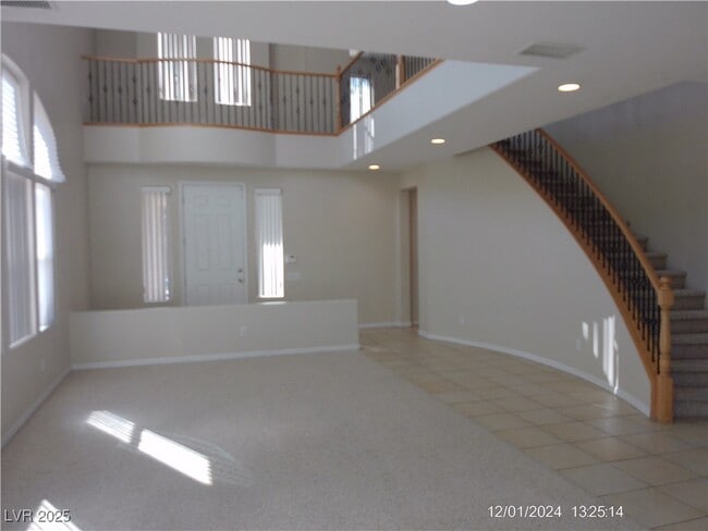 Building Photo - 6528 Birdcall St