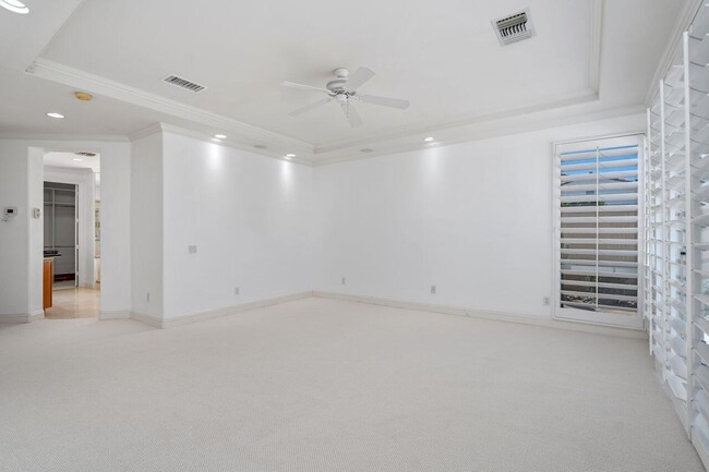 Building Photo - 50665 Spyglass Hill Dr